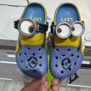 Crocs Minions Kids' Yellow & Blue Character Slip-On Clogs